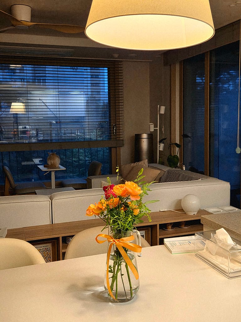 아르떼미데 톨로메오 메가 식탁 조명 간접 조명
